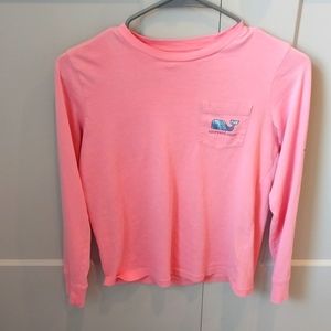 Vineyard vines tee